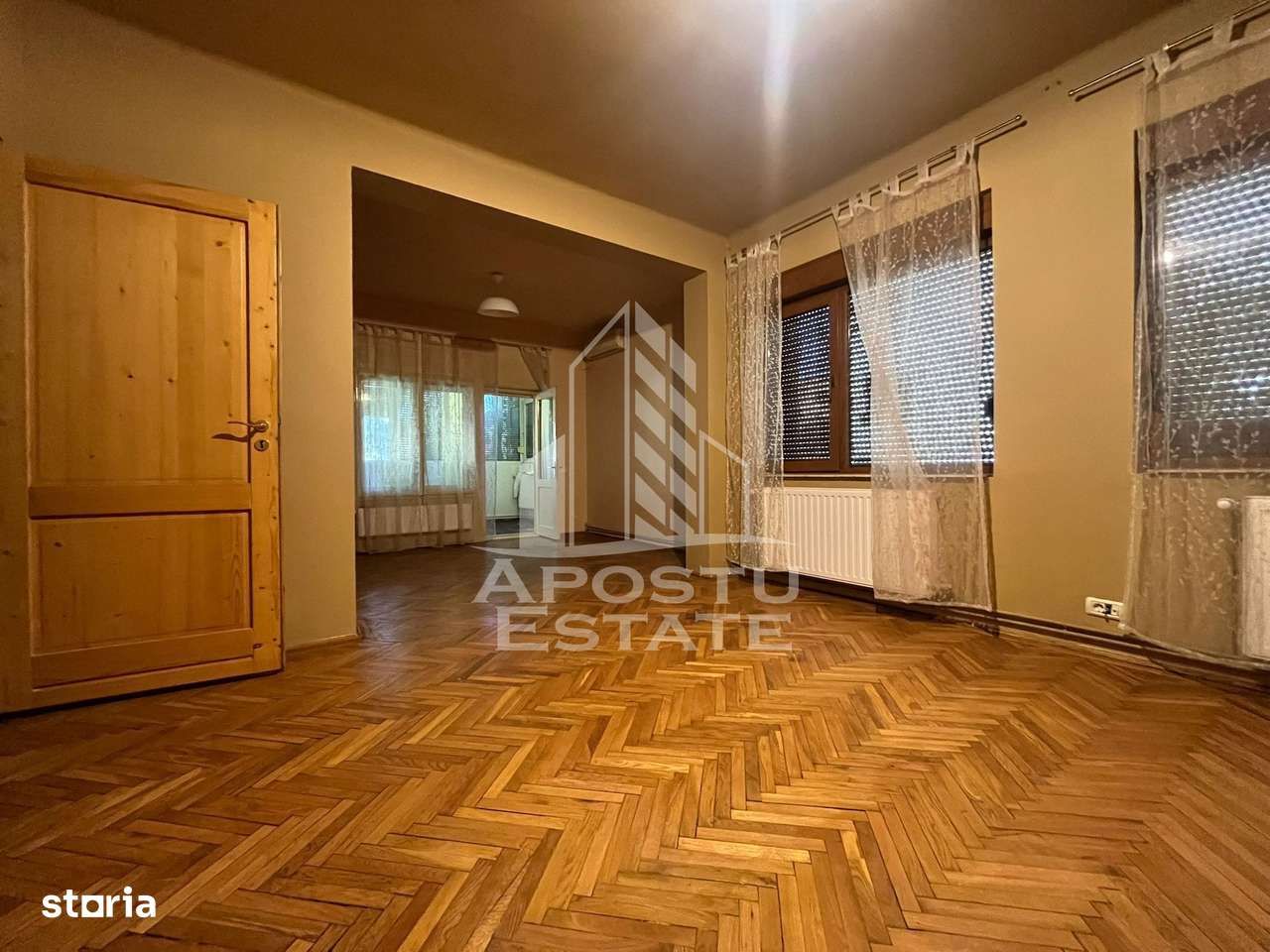 Apartament 4 camere, Malul Muresului
