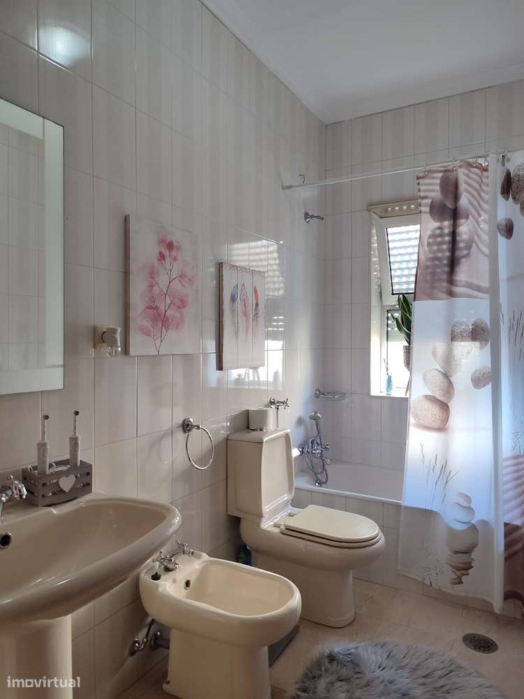 Casa com restaurante, localizada a poucos minutos a pé do mar, Espinho-30