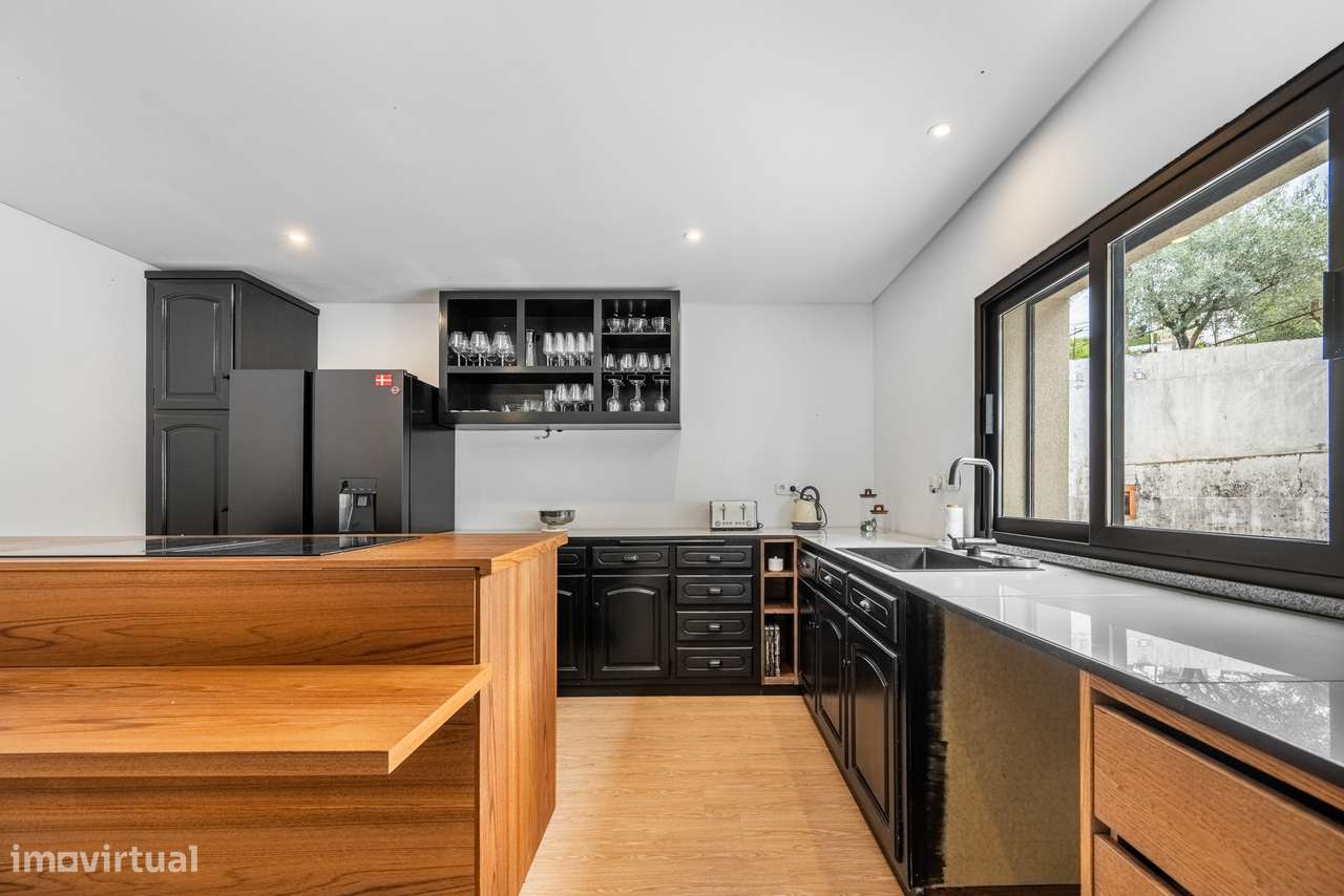 Moradia T4 | Lamaçães, Braga-16