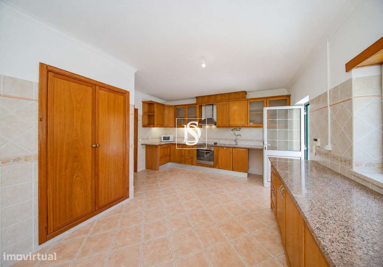 Moradia T4 - Entroncamento-41