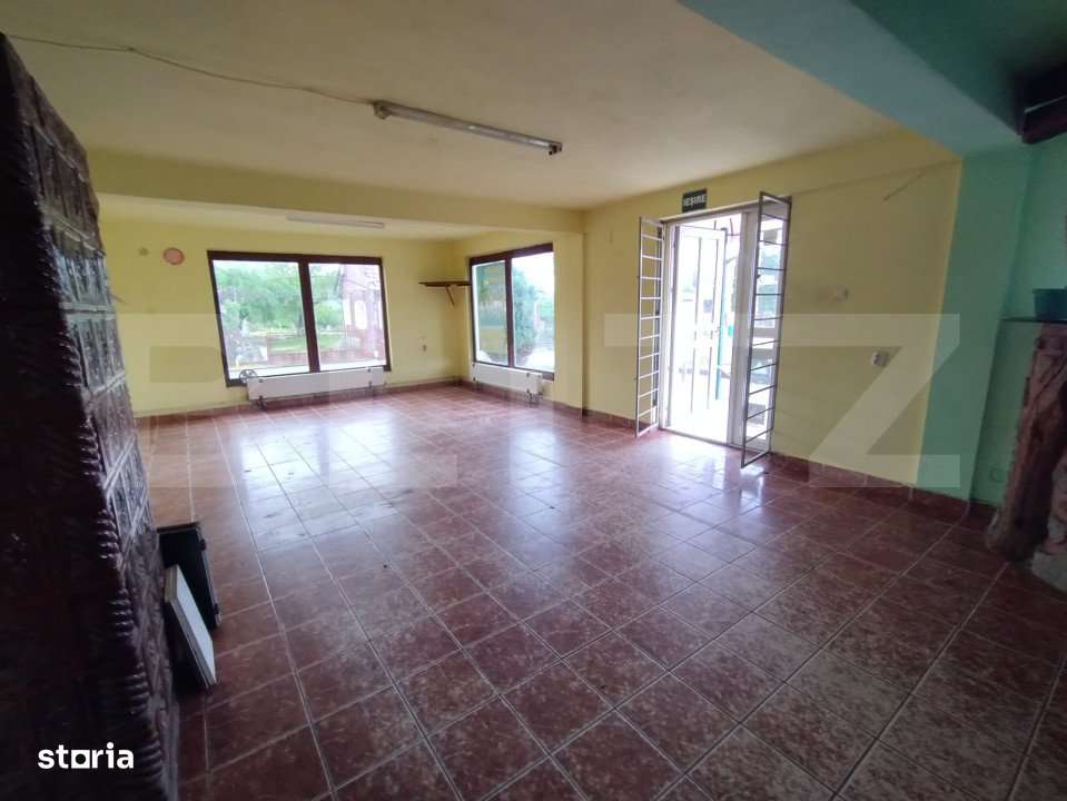 Casa, 5 camere,200 mp,800 mp teren,pretabil business,13 km distanta de - Imagine principală: 5/13