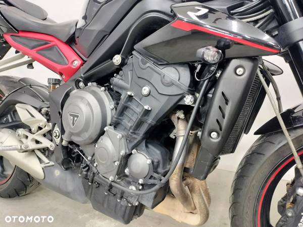 Triumph Street Triple - 6