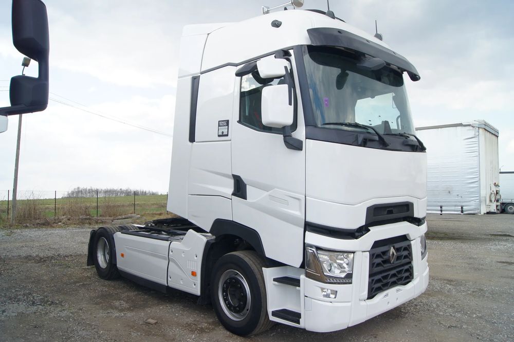 Renault T-series 2020