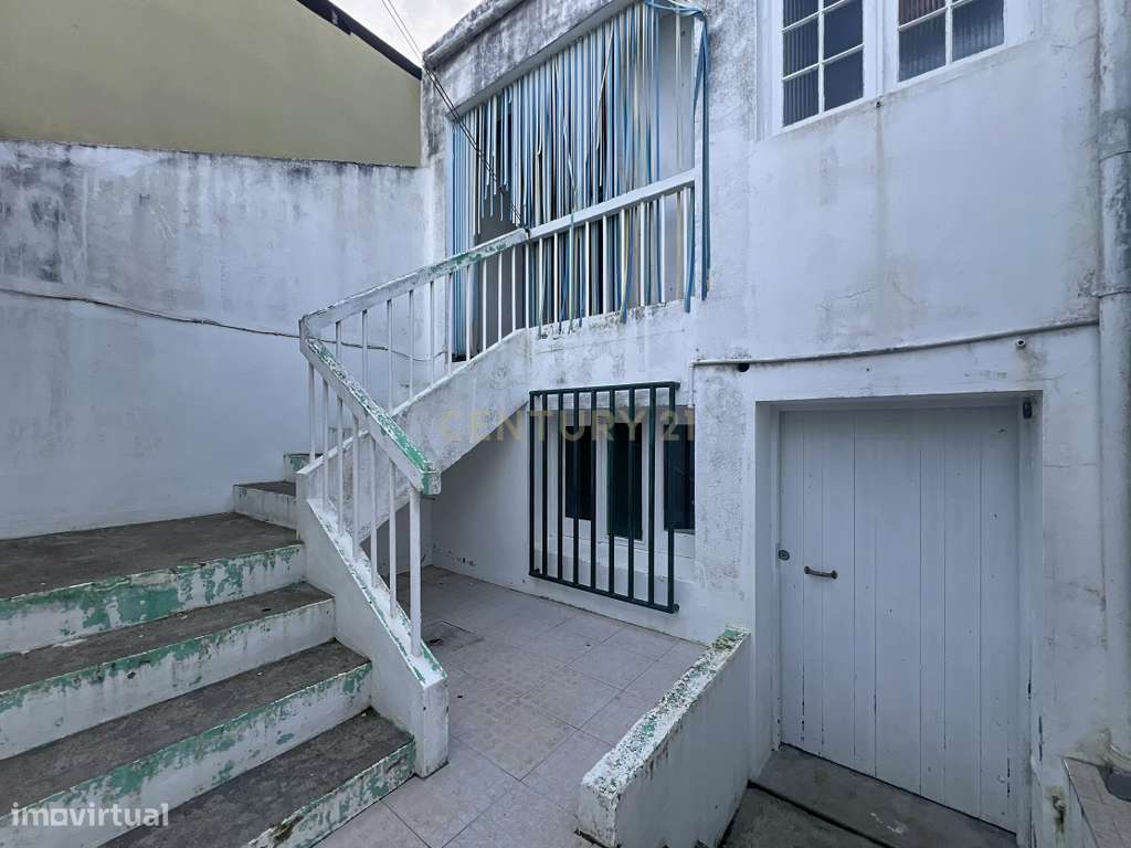 Moradia, 83 m², Ribeira Grande (Matriz)-16