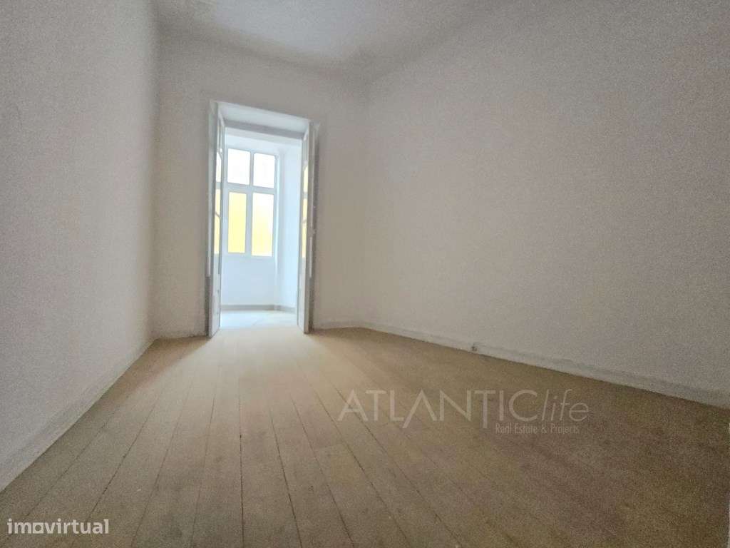 Apartamento T2 + 1 em Arroios - Excelente Oportunidade!-7