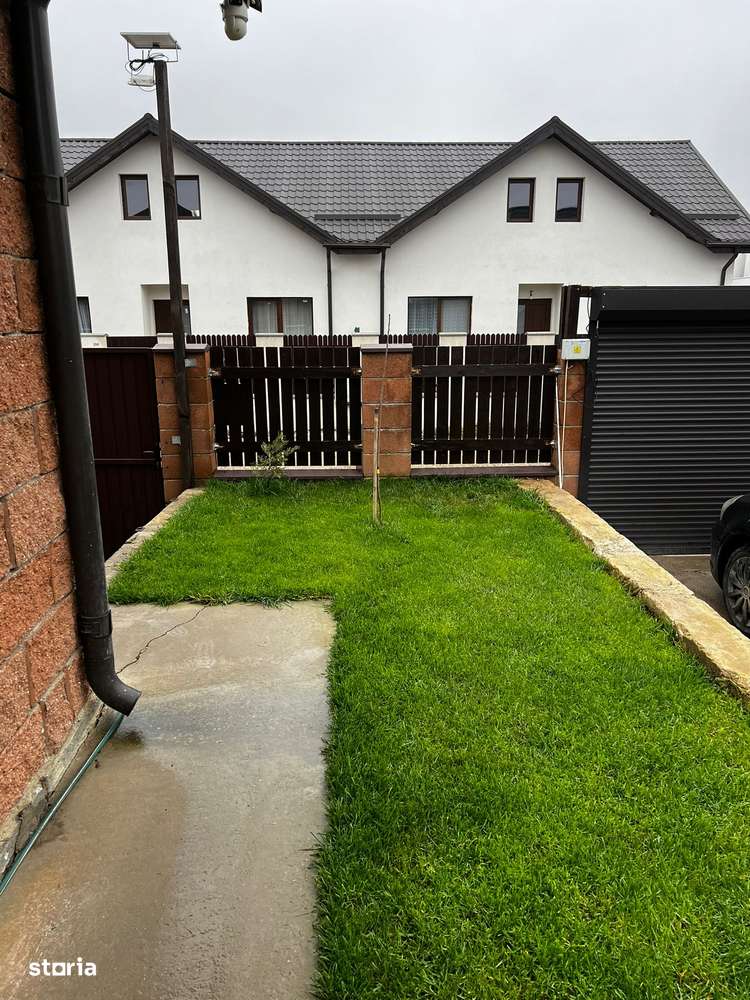 Vand casa tip duplex zona Clinceni (Ortansei) - Negociabil - Imagine principală: 4/13