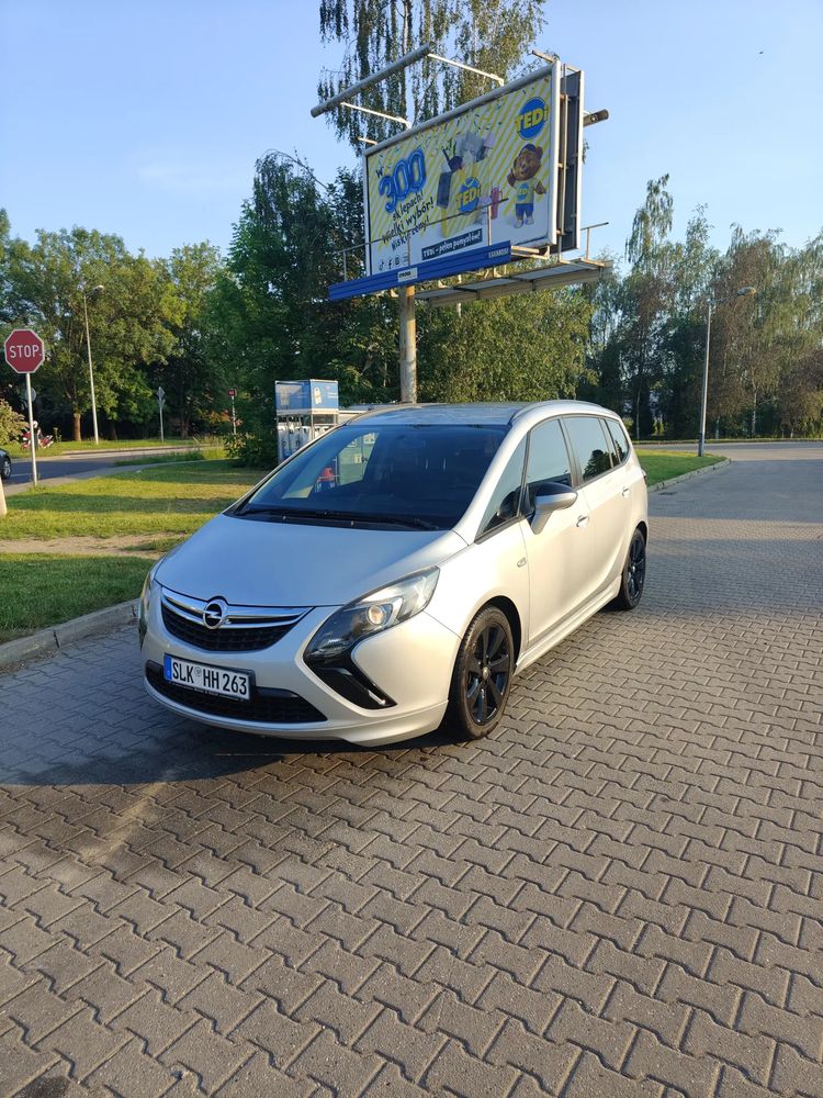 Opel Zafira C 1.4 T Cosmo EcoFLEX S&S EU6 2013