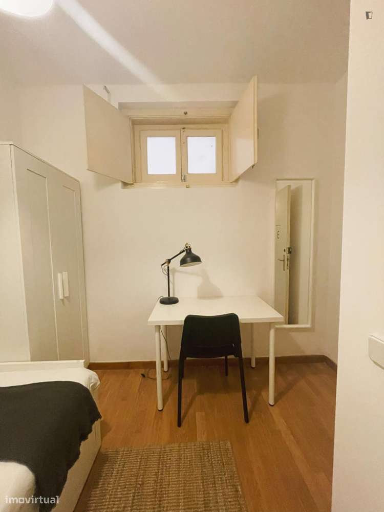 Quarto - localizado em Arroios Lisbon - Grande imagem: 5/38