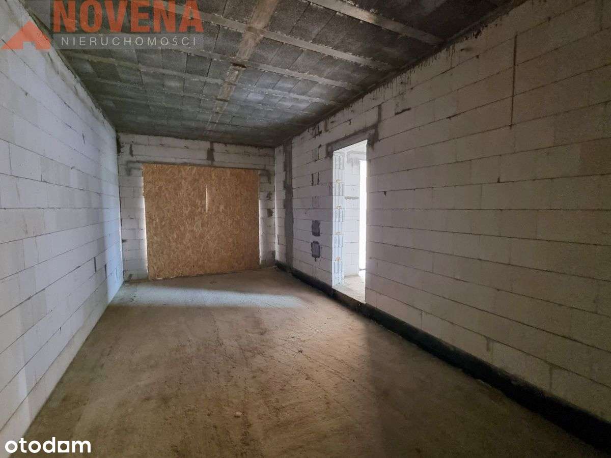 Bliźniak z garażem w stanie surowym zamkniętym-17