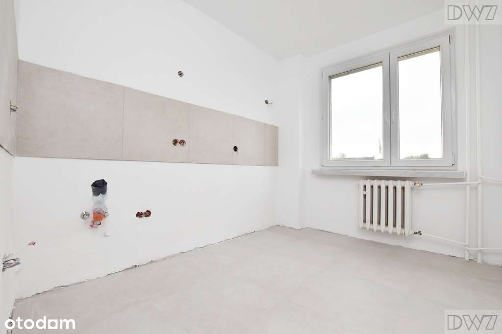 2pokoje, oddzielna kuchnia,os.Albertyńskie,Czyżyny-4