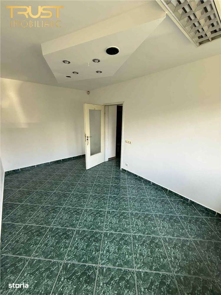 Spatiu comercial l 55 MP l 2 bai l Centrul Civic - Imagine principală: 2/14