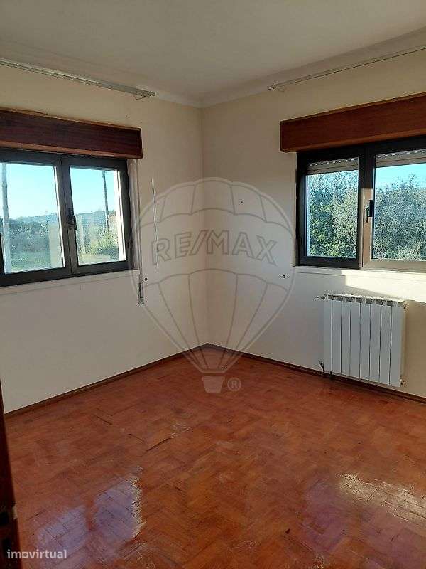 Moradia T6 para venda-16