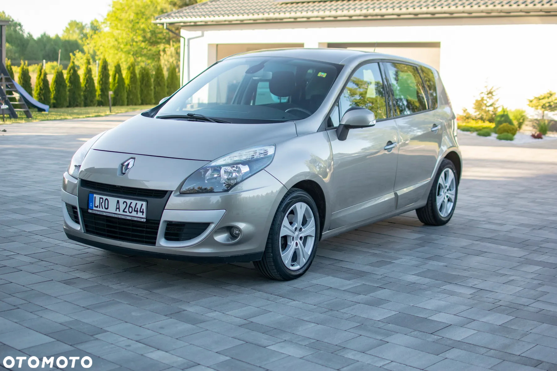 Renault Scenic - 26