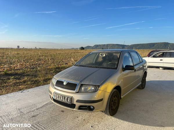 Dezmembrari Skoda Fabia 1.2 Benzina / 2005 - 1