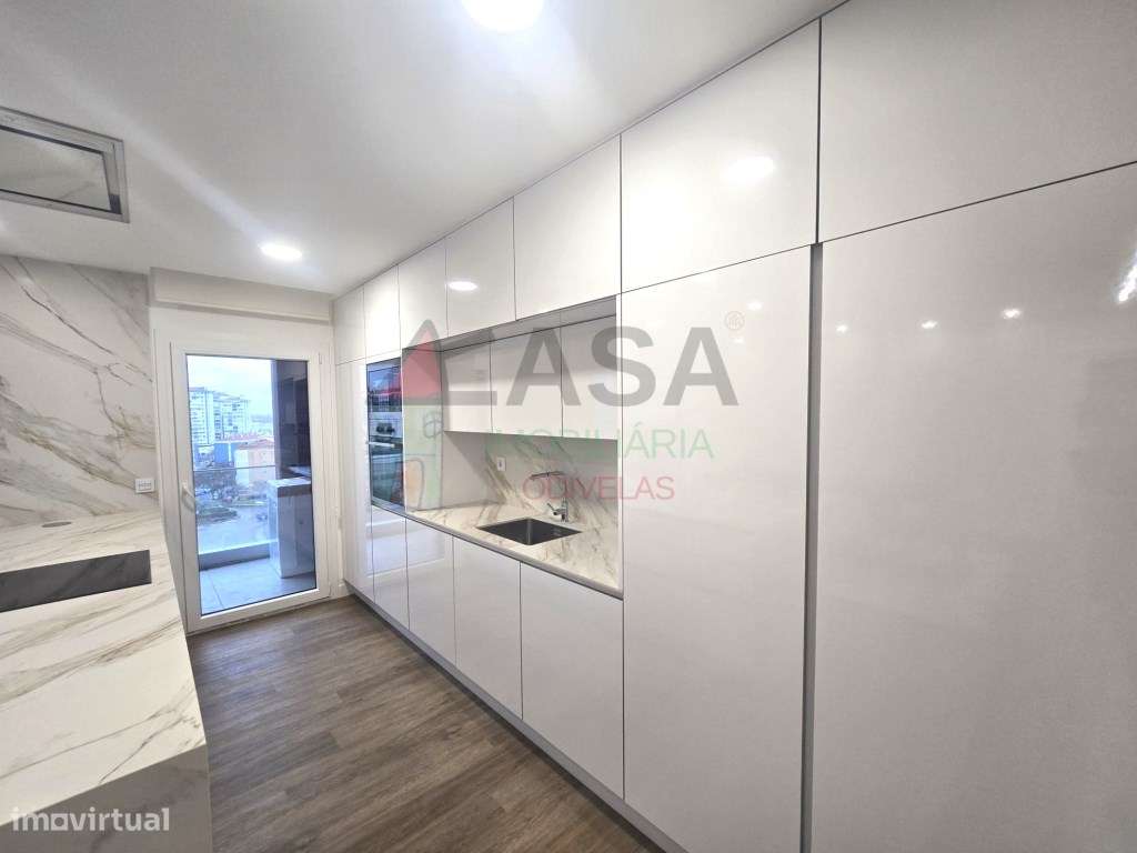 Apartamentos T2 e T3 em condomínio fechado com piscina-6