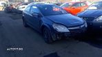 Dezmembram Opel Astra GTC, 2006, 1.3 CDTI, 90 CP, cutie manuala 6+1 - 1