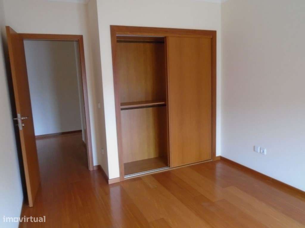 Apartamento T3 Venda Aveiro > Esgueira-7