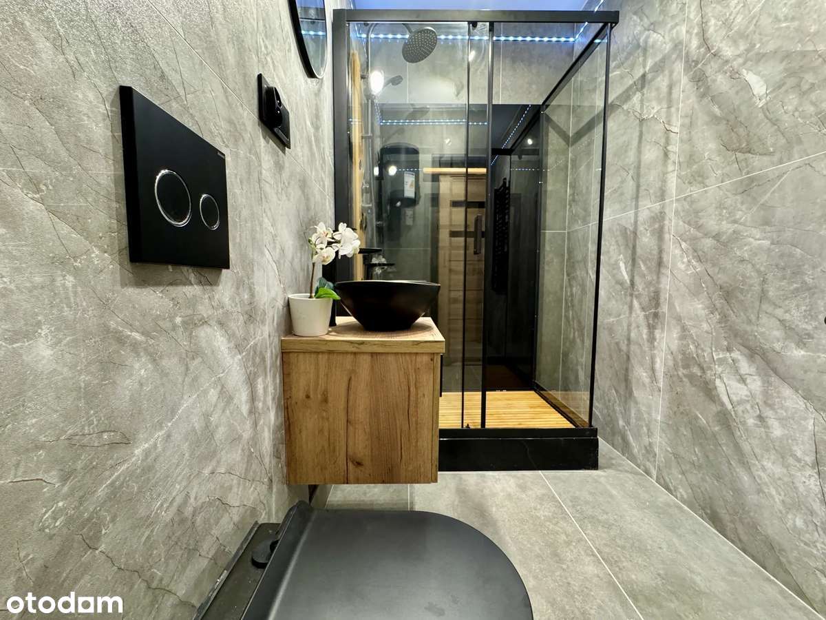 Piękne, wyremontowane 2 pokoje-5