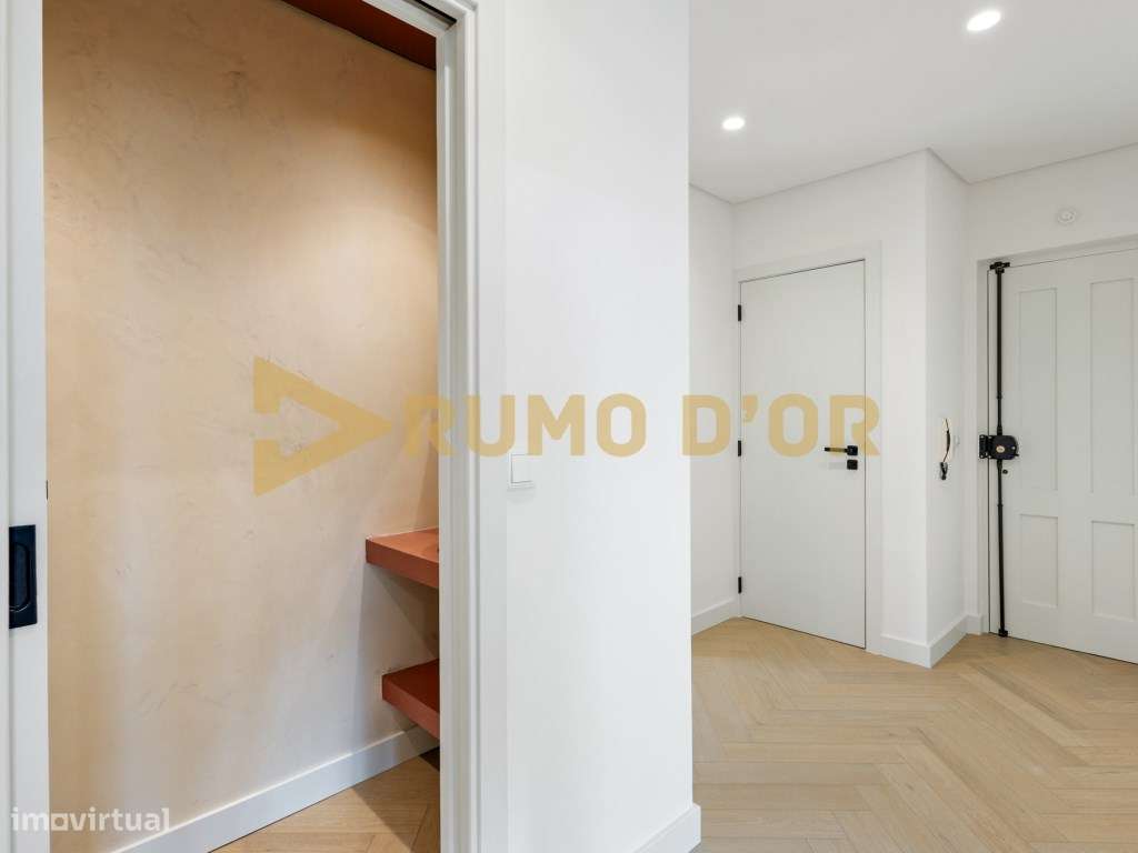 Exclusivo T2 com Vista Mar em Santa Cruz Elegância, Conforto e Loca...-15