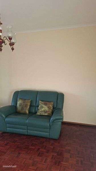 Apartamento T2 - Arrenda-se - Amadora - Estação CP - Grande imagem: 5/12