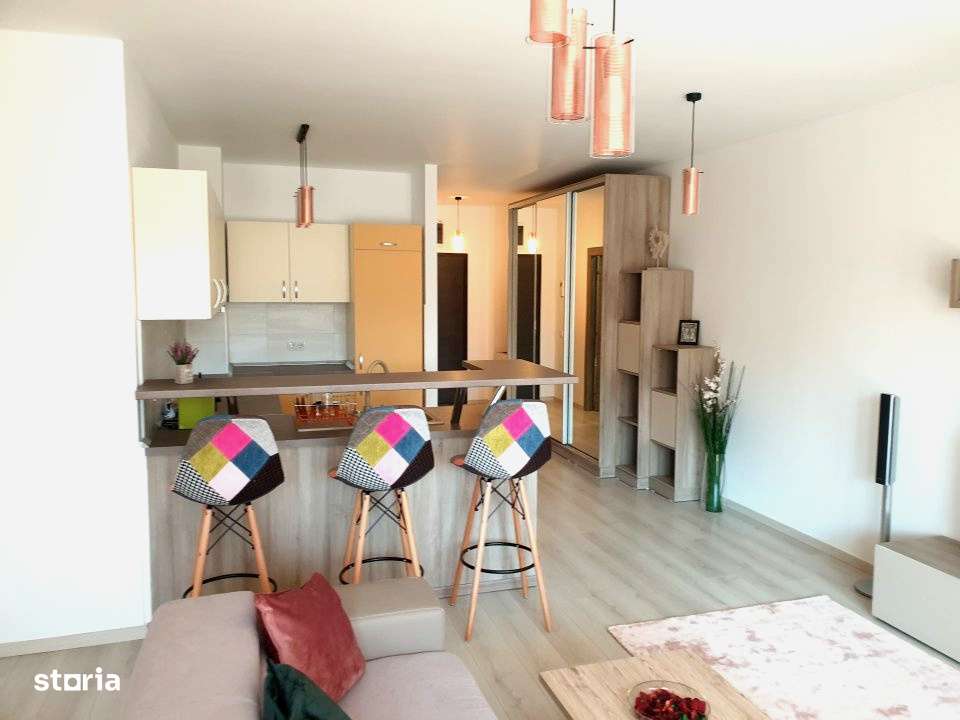 Studio | Parcare | Metrou | Unirii-Timpuri Noi - Imagine principală: 2/8