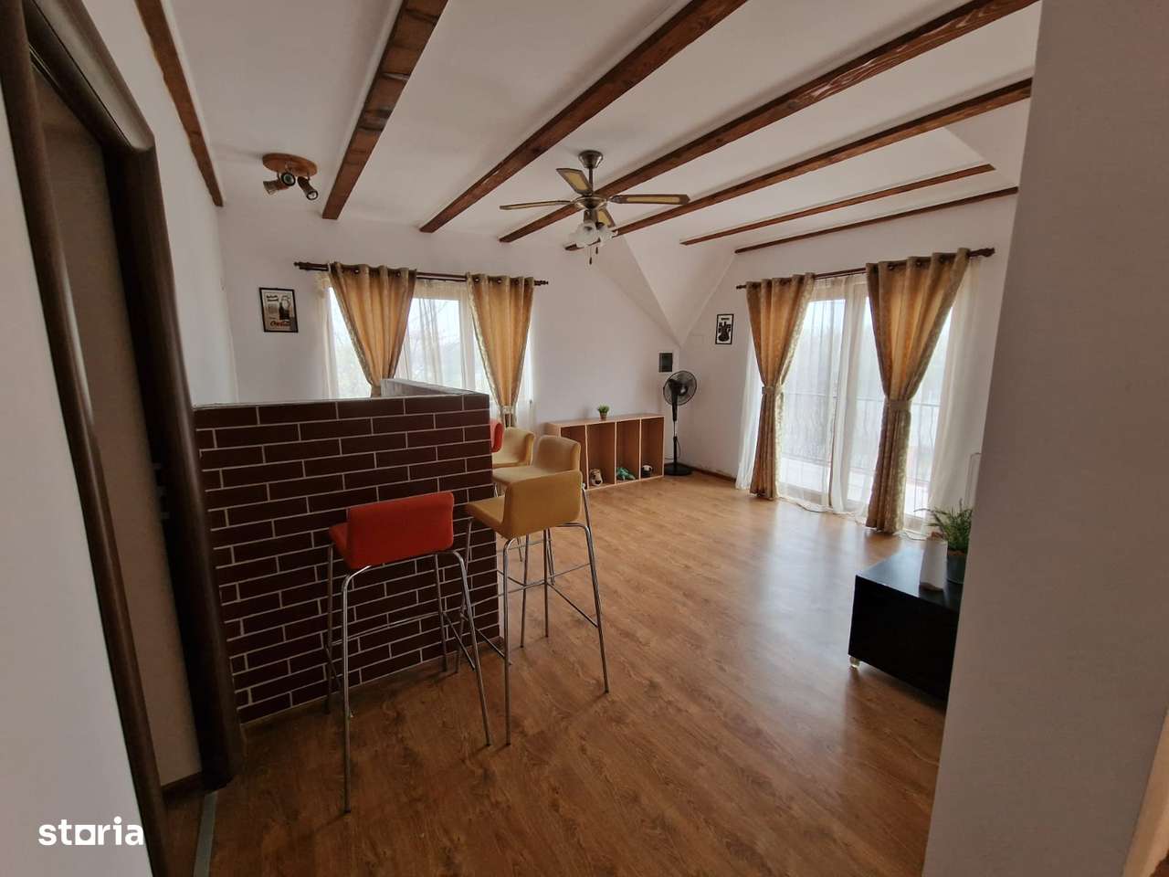 casa  197 mp, garaj, foisor, gratar, teren 870 mp la 100 m de DN 4-11