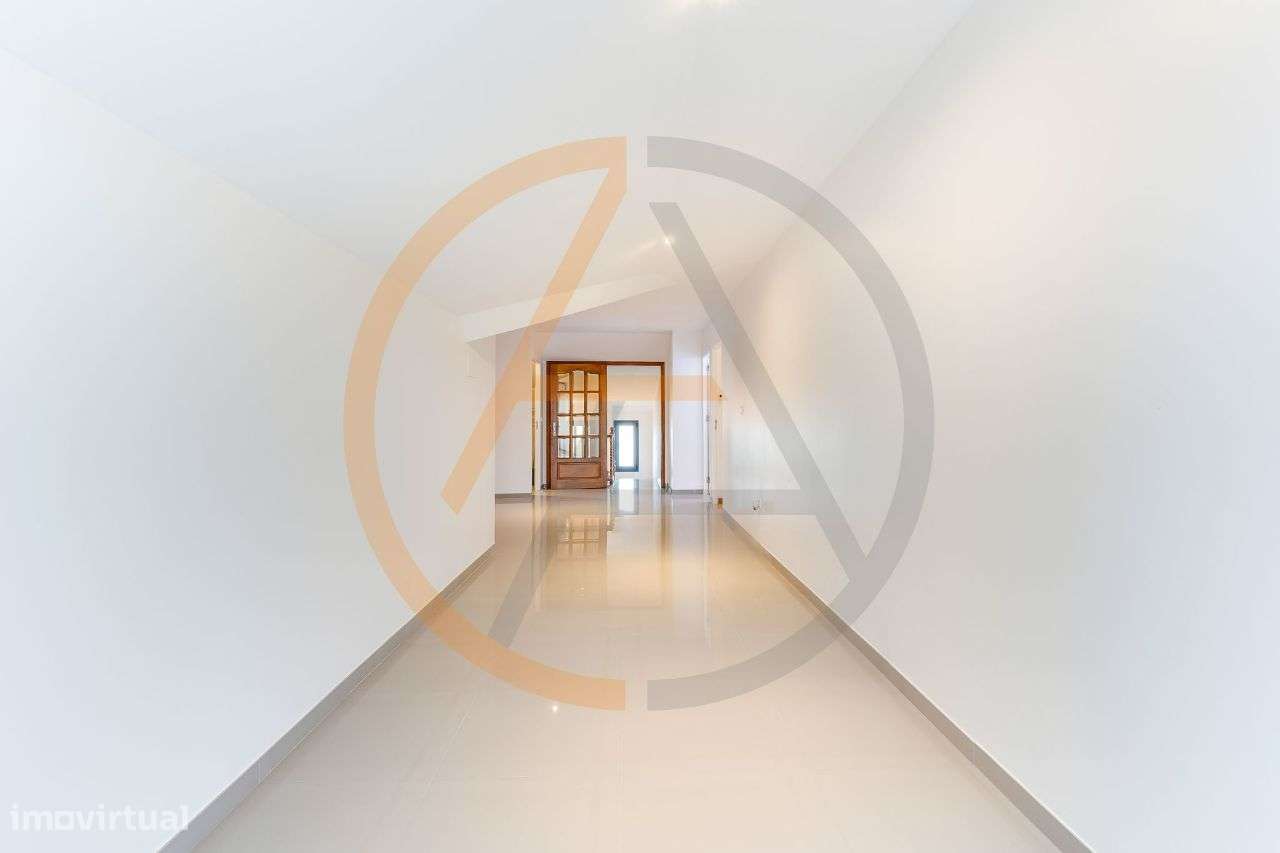 Moradia T6 c/ Piscina, amplo Espaço Exterior e Garagem | Vila do Conde-40