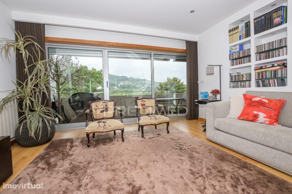 Apartamento T2 + 1  na Costa - Guimarães