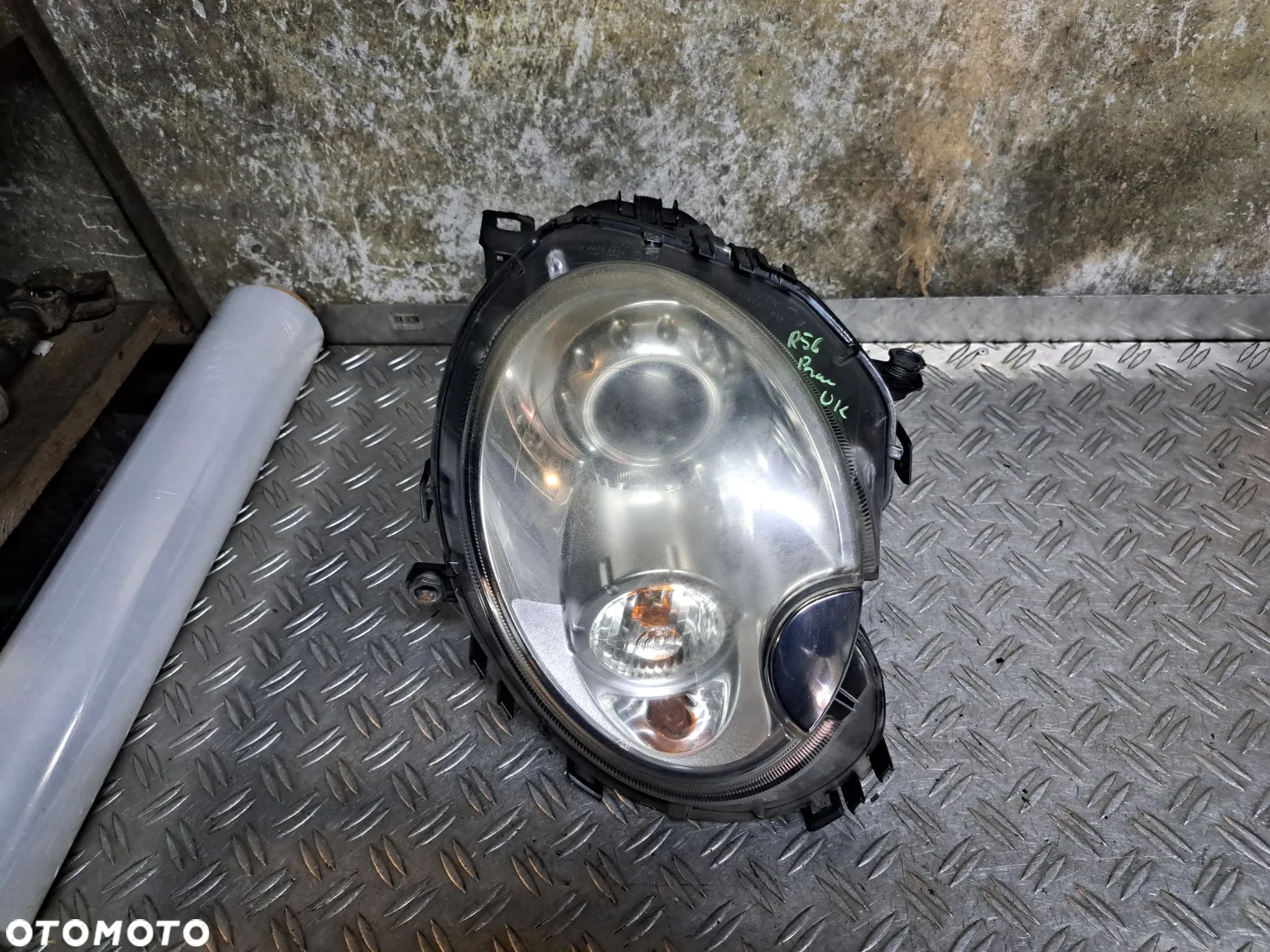 Lampa Prawa xenon Mini Cooper R56 UK - 1