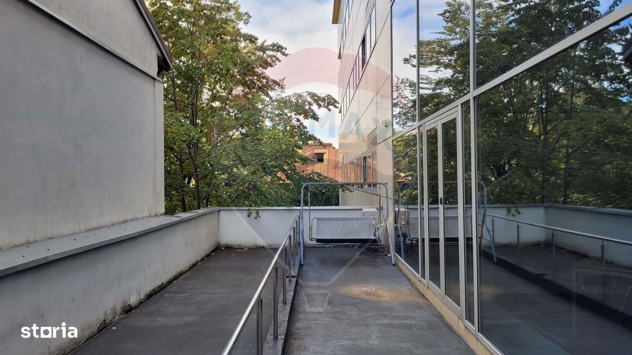 Spațiu de birouri sau alte activitati in zona Armeneasca - Imagine principală: 4/6