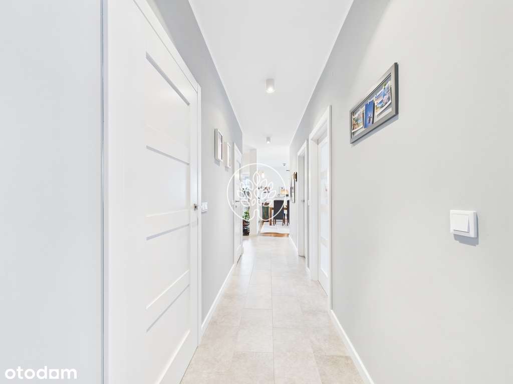 Świetny rozkład / Duży balkon / Dwustronne-13