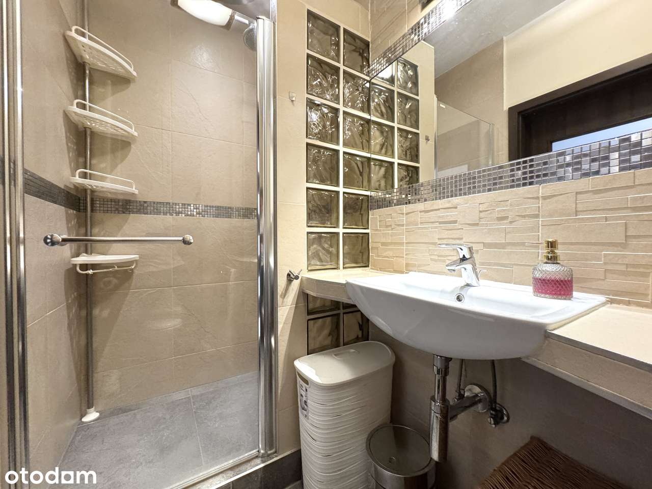 Atrakcyjne 2 pokojowe mieszkanie w Warszawie-13