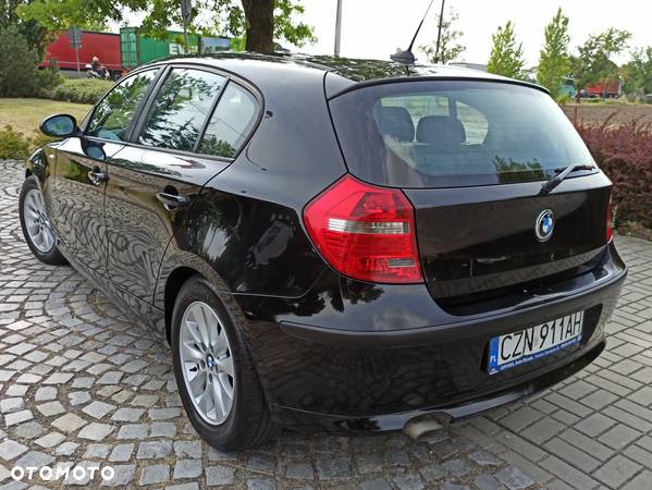 BMW Seria 1 120d - 16