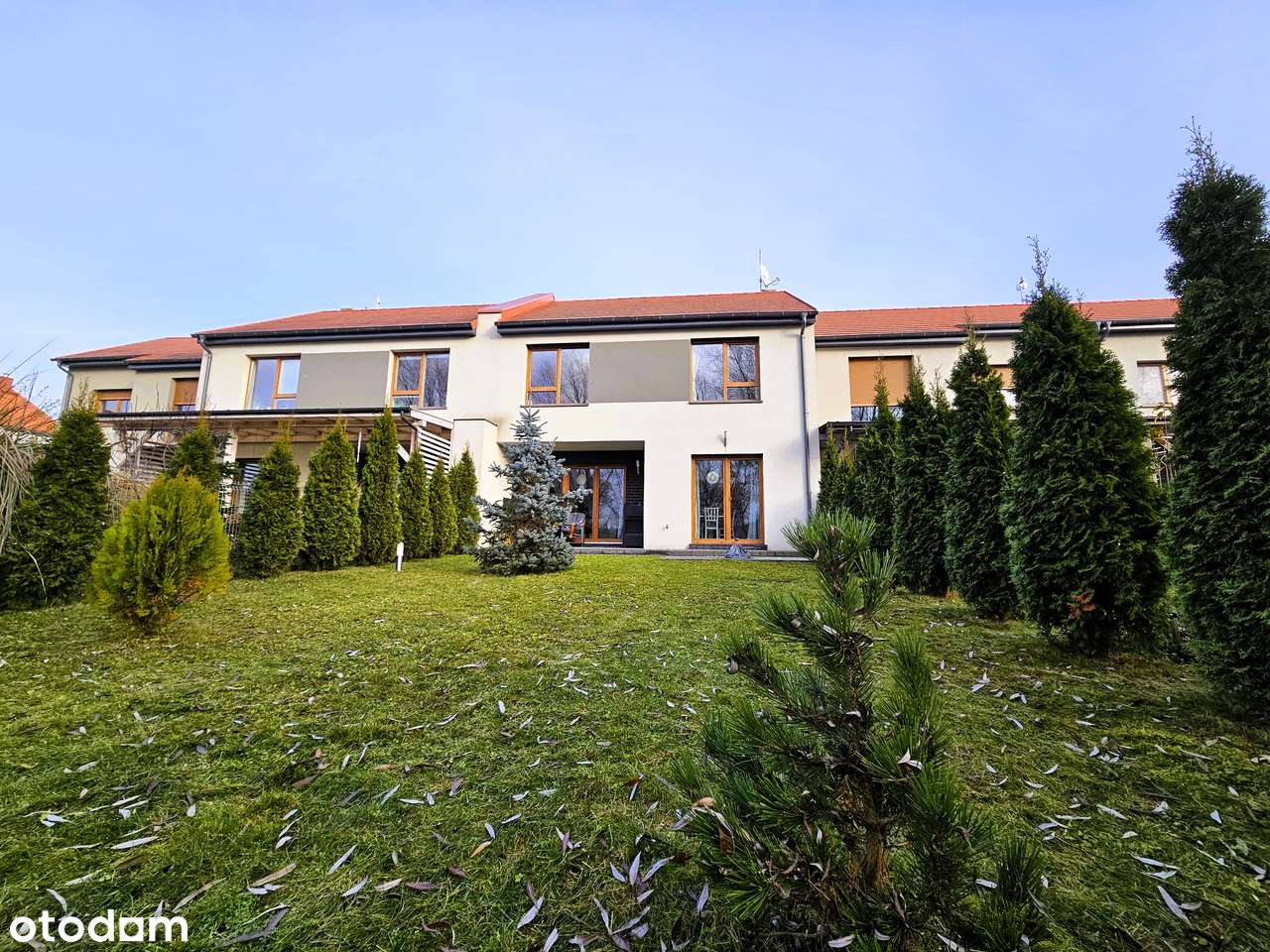 Gotowy do zamieszkania dom - ogródek / garaż-16