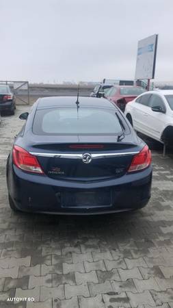 Dezmembram Opel Insignia 2.0 D an fabr 2011 - 2