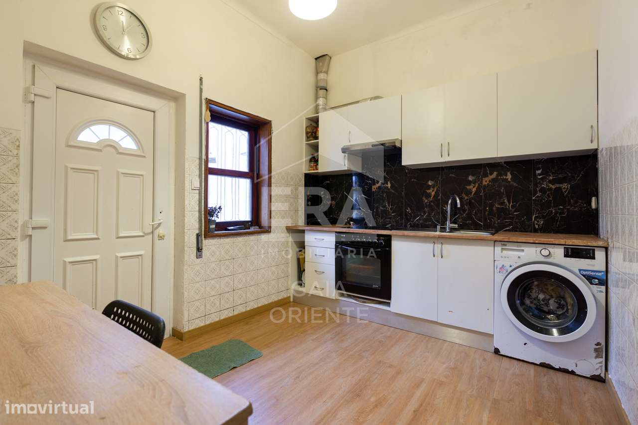 Moradia Isolada T5 com Terreno na N1-14