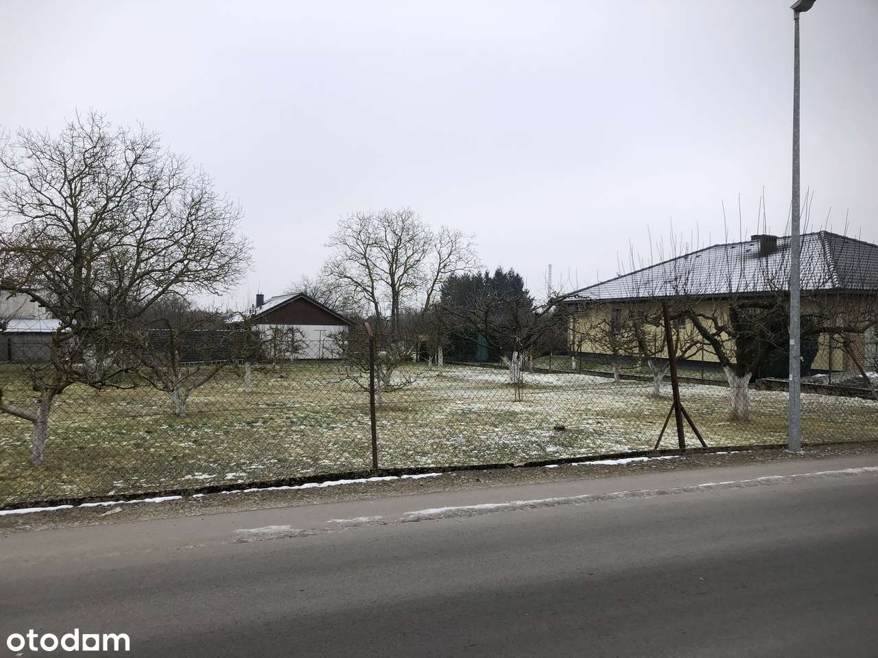 ATRAKCYJNA DZIAŁKA BUDOWLANA W  BACZYNIE-2