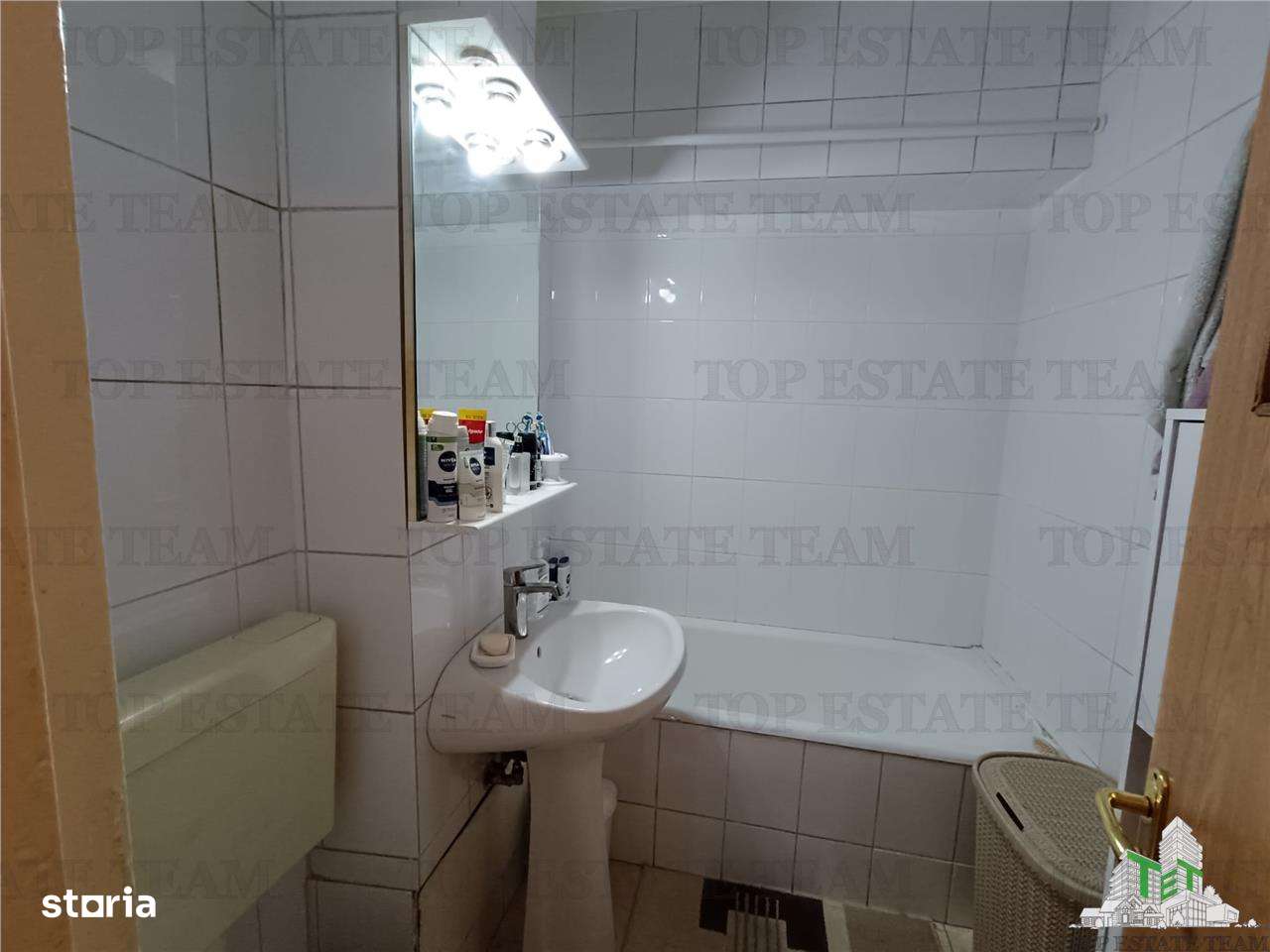 Vanzare apartament 3 camere Ion Mihalache- Piata 1 Mai-6