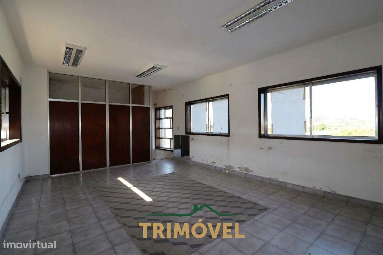Armazém  Venda em São Roque,Oliveira de Azeméis-19