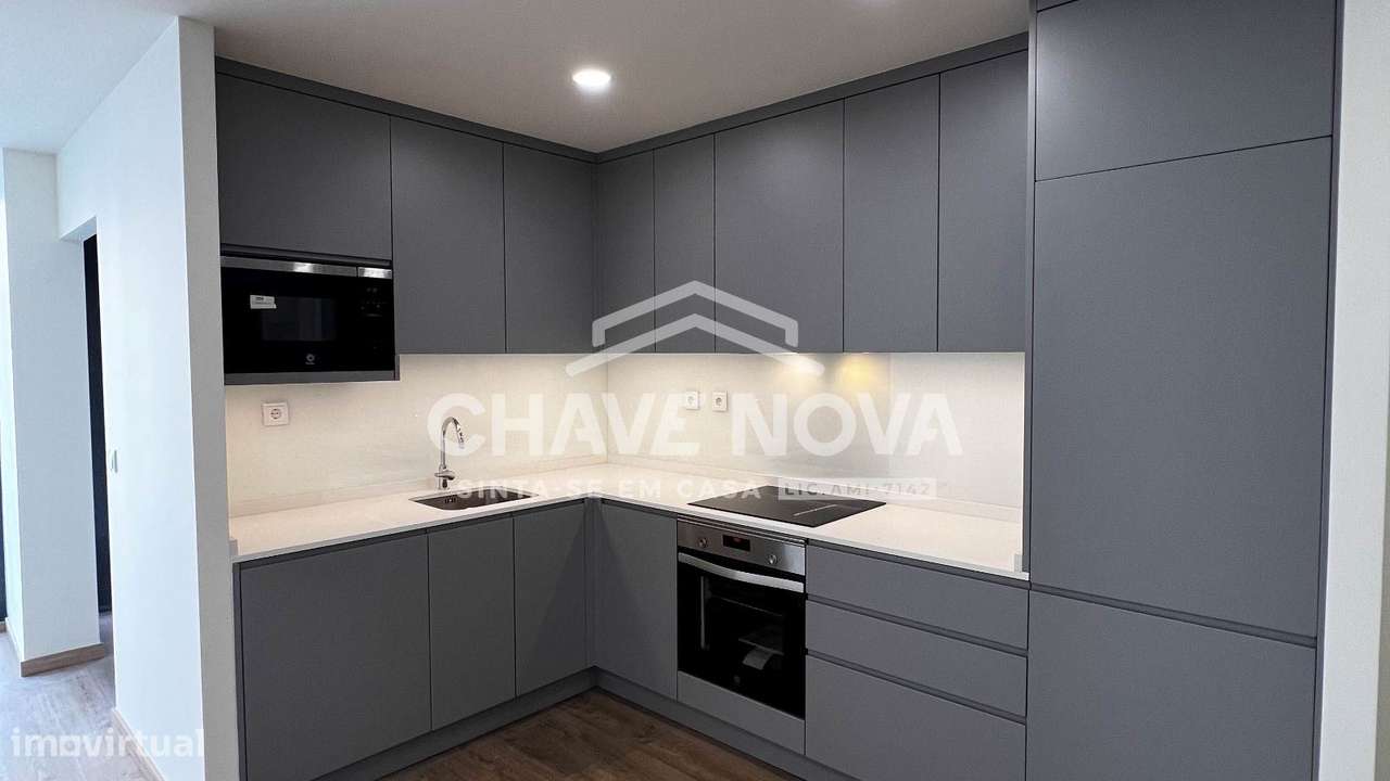 LA - Apartamento 2 Quartos, para Venda, Porto, Cedofeita,Ildefonso, Sé - Grande imagem: 4/16