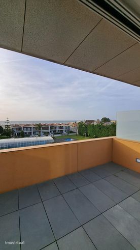 Moradia T3, com 2 suítes e 2 terraços, em condomínio fechado na Praia-54