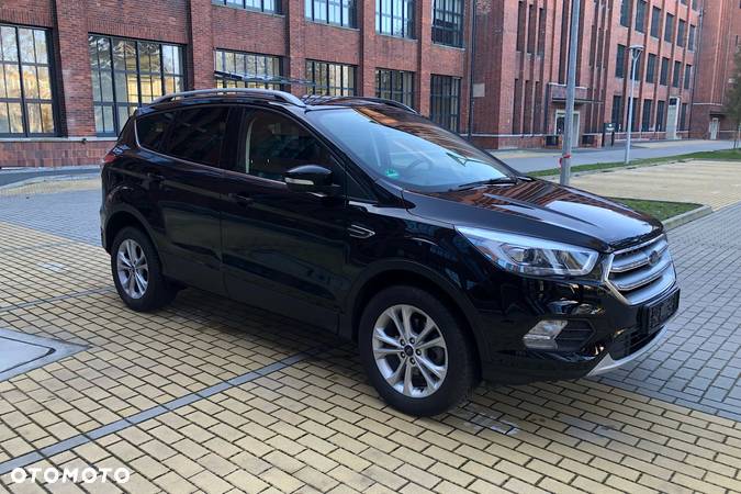 Ford Kuga 1.5 EcoBoost 2x4 Titanium - 21