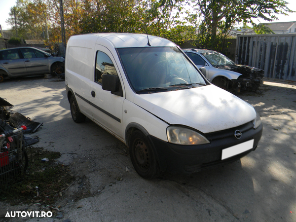 Dezmembrari  Opel COMBO C  2001  > 2011 1.3 CDTI 16V Motorina - 38