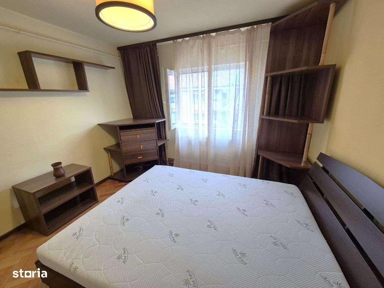 Apartament spatios, frumos renovat, ultracentral, Arad-4