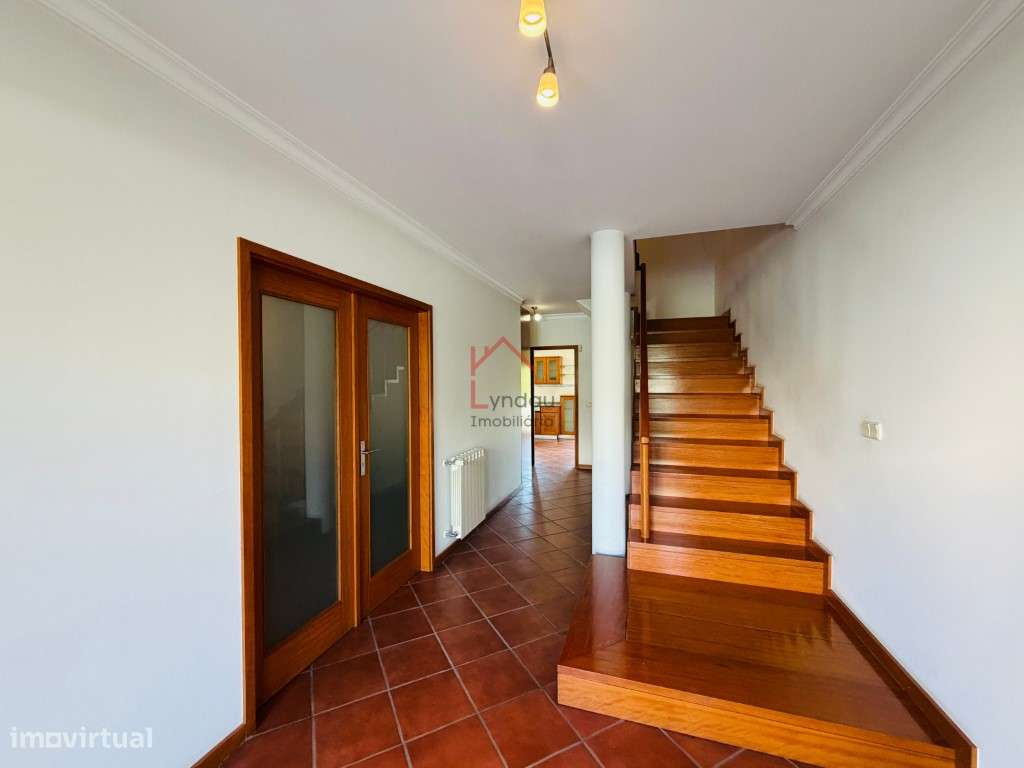 Moradia T3+1 Landim Famalicão-8