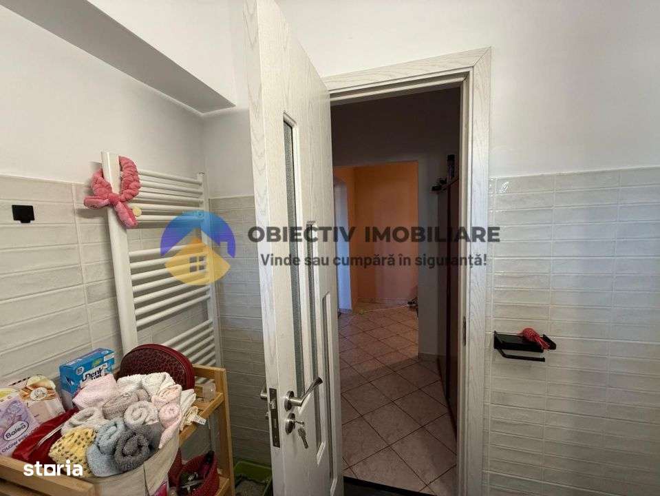 Garsoniera spatioasa de vanzare – 67,76 mp – Zona 1 Mai-7