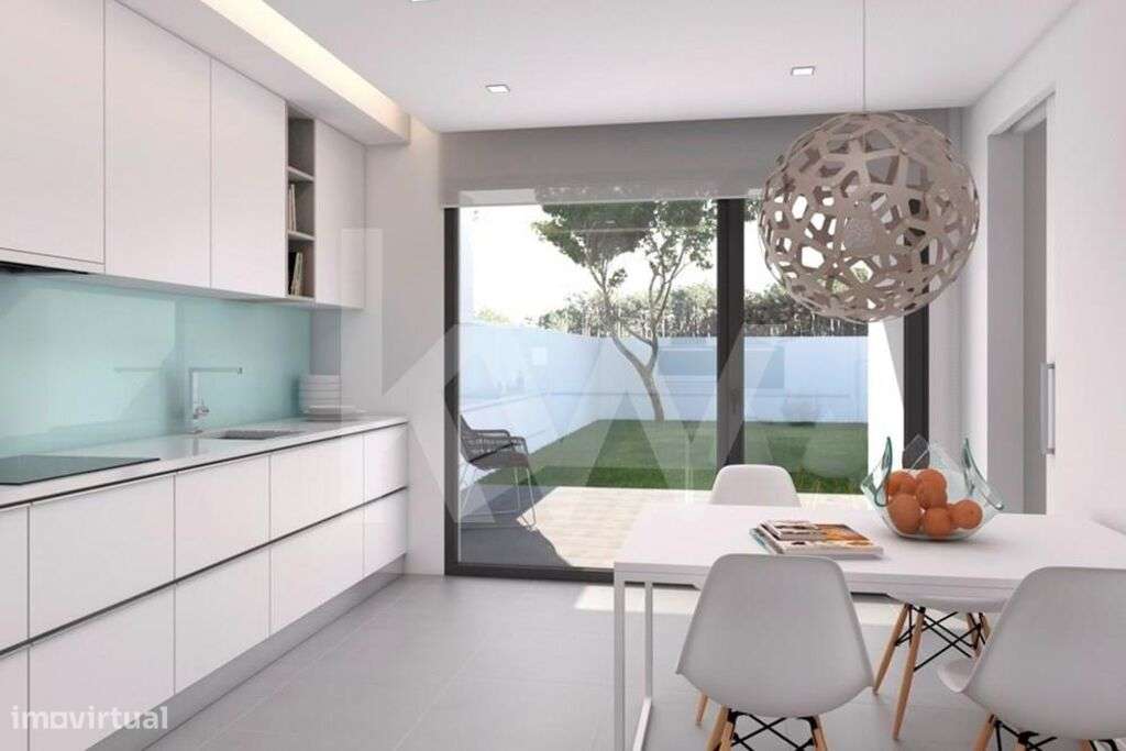 Moradia Isolada T4 com piscina - Grande imagem: 4/46