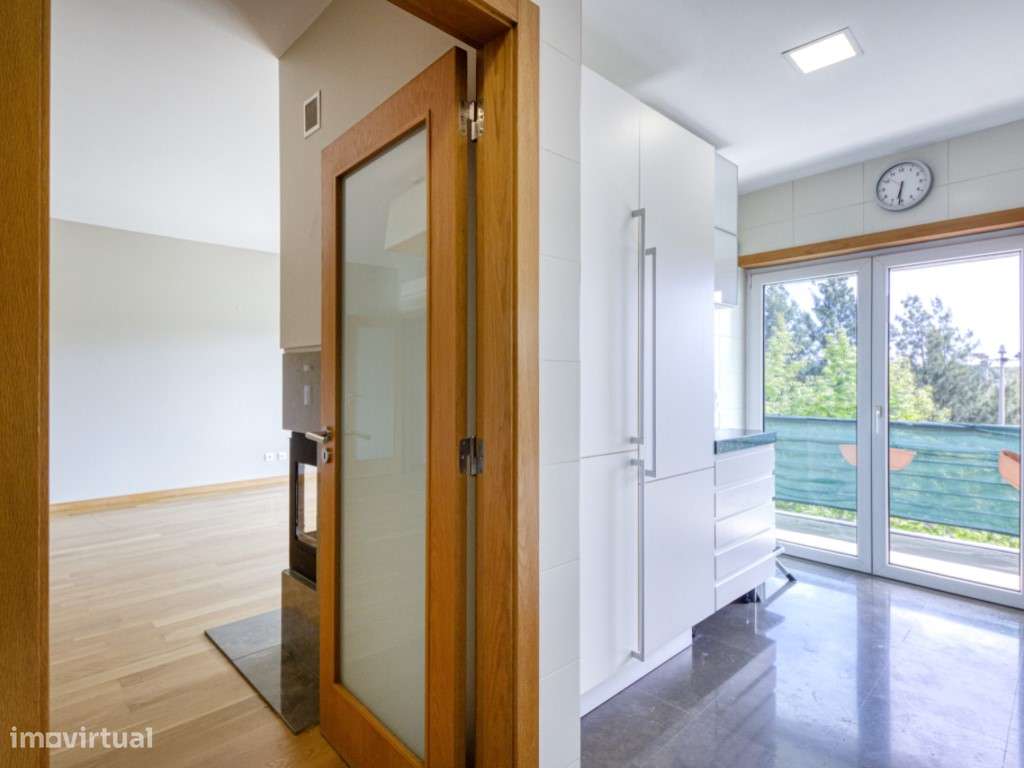 T3 com Box 2 carros e grande varanda - Colinas do Cruzeiro, Odivelas-10