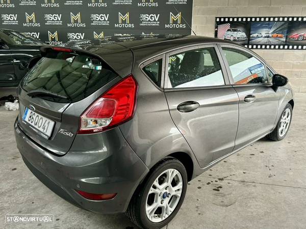 Ford Fiesta 1.5 TDCi Titanium - 24