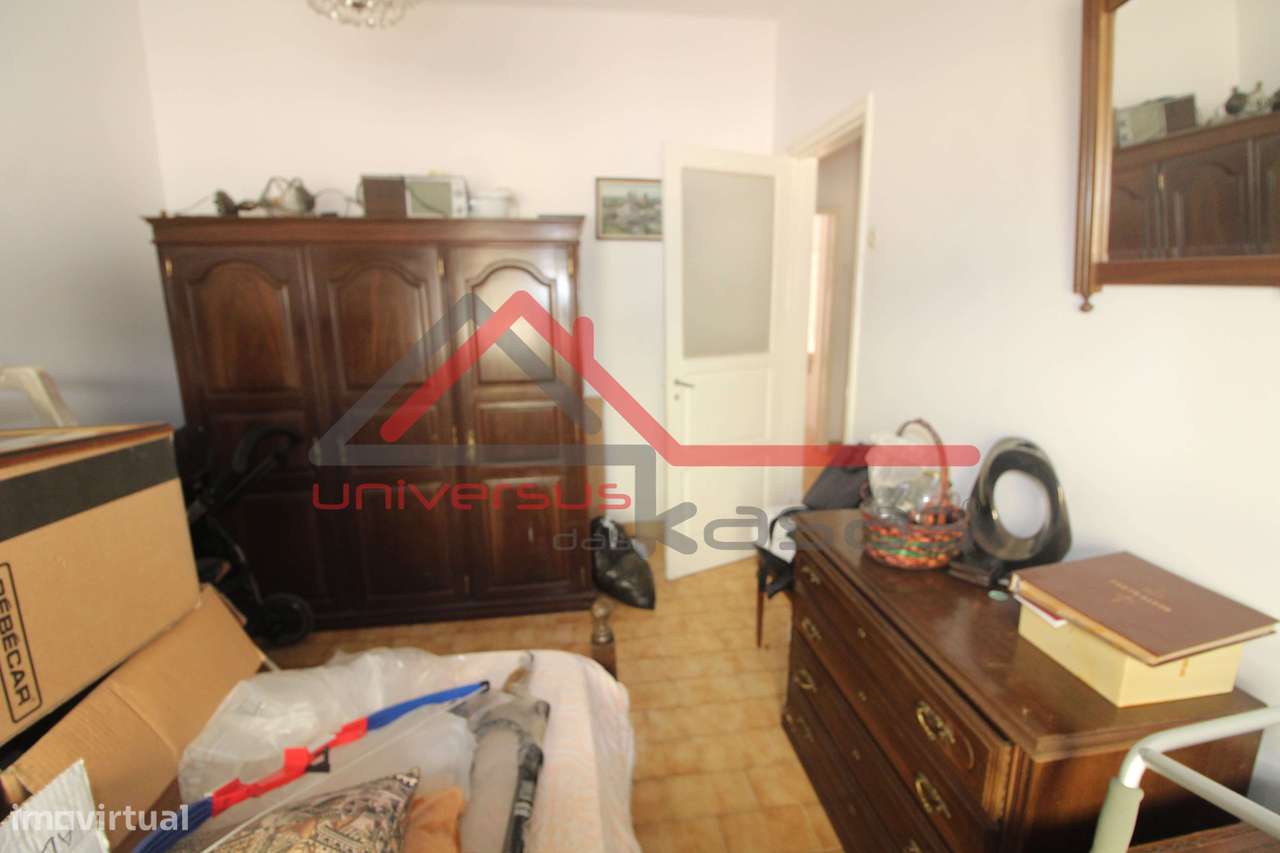 Moradia Térrea Geminada V2 com Quintal em Pinhal Novo-8